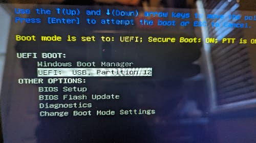 windows boot screen on a dell laptop